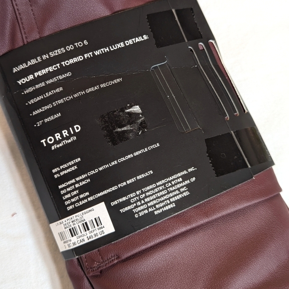 🆕 Torrid Faux Leather Leggings (Torrid 3) - Picture 6 of 12
